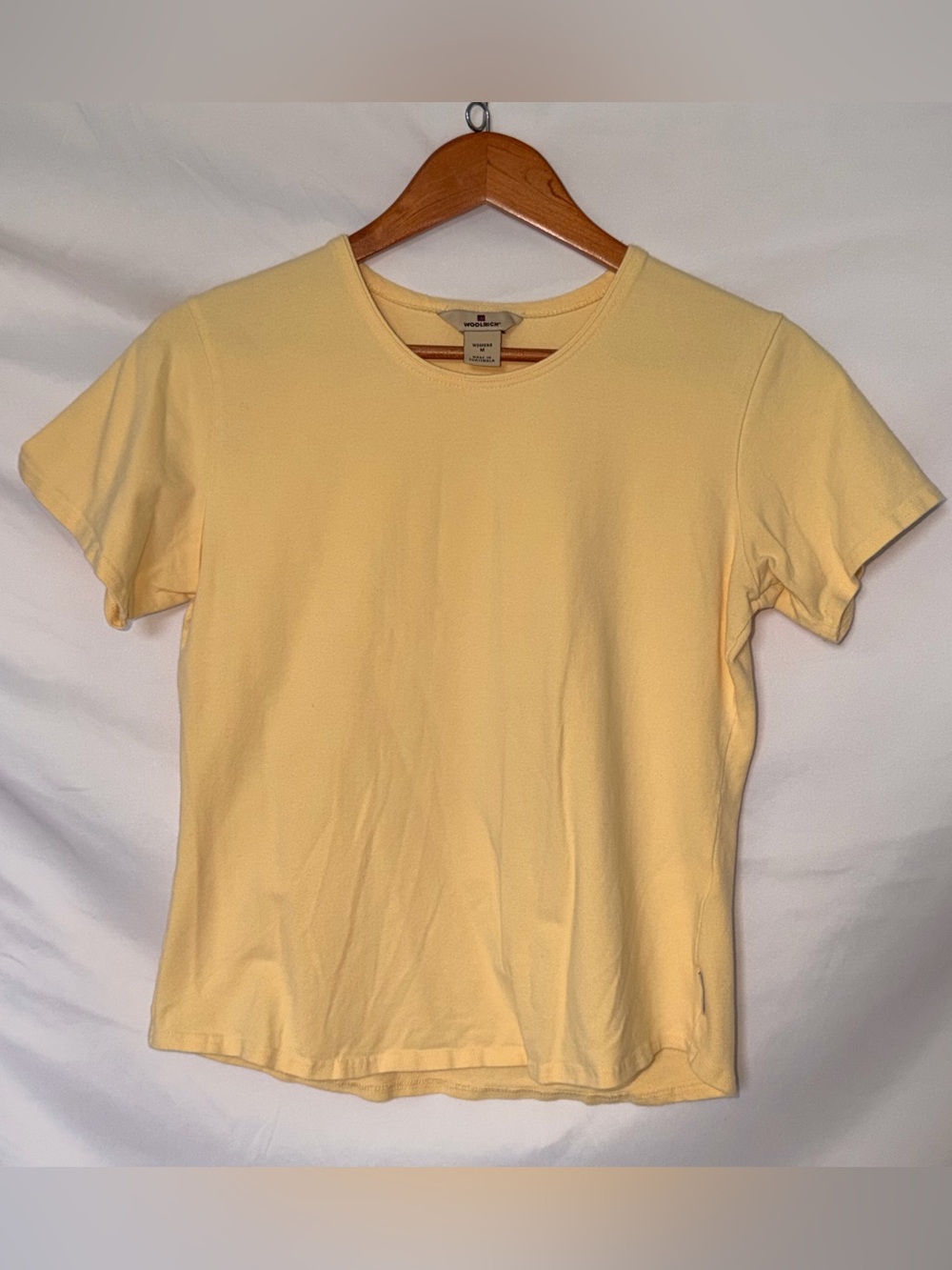 Vintage 90s Woolrich Retro Pastel Butter Yellow Short Sleeve Y2K Medium Tshirt